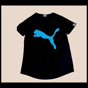 Cute puma t-shirt. Perfect condition